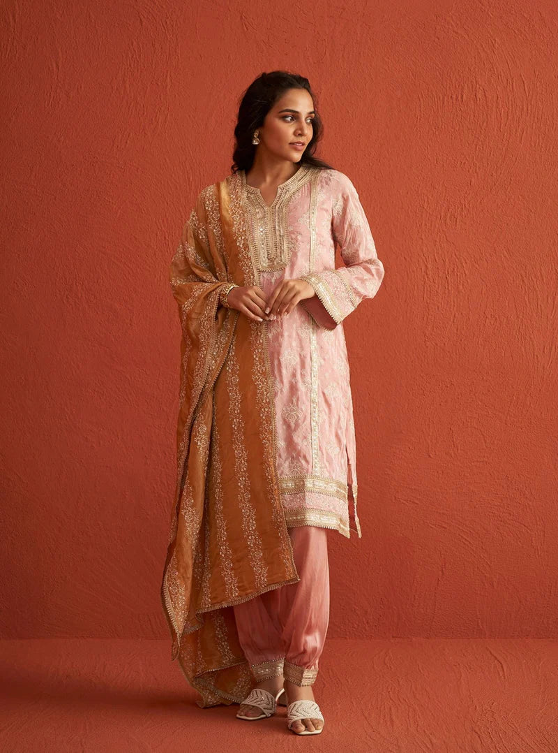 Faye Pink Banarasi Kurta & Cupro Satin Pant Set